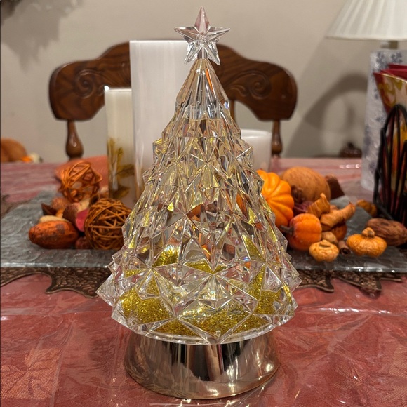 RAZ Imports Lighted Tree With Gold Swirling Glitter- 8.5” - Picture 3 of 6